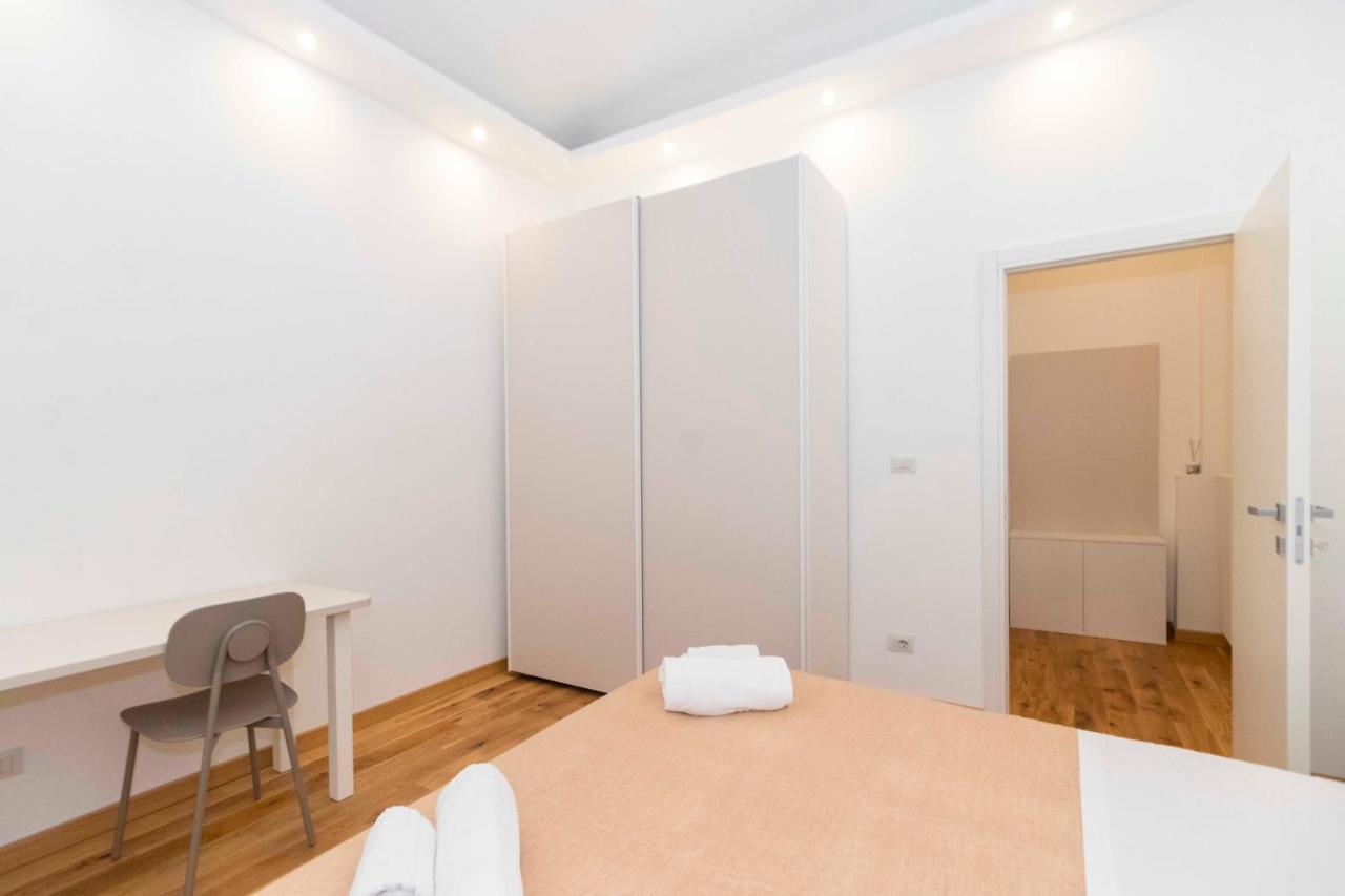 Cenisia District Perosa Roomy Flat Apartament