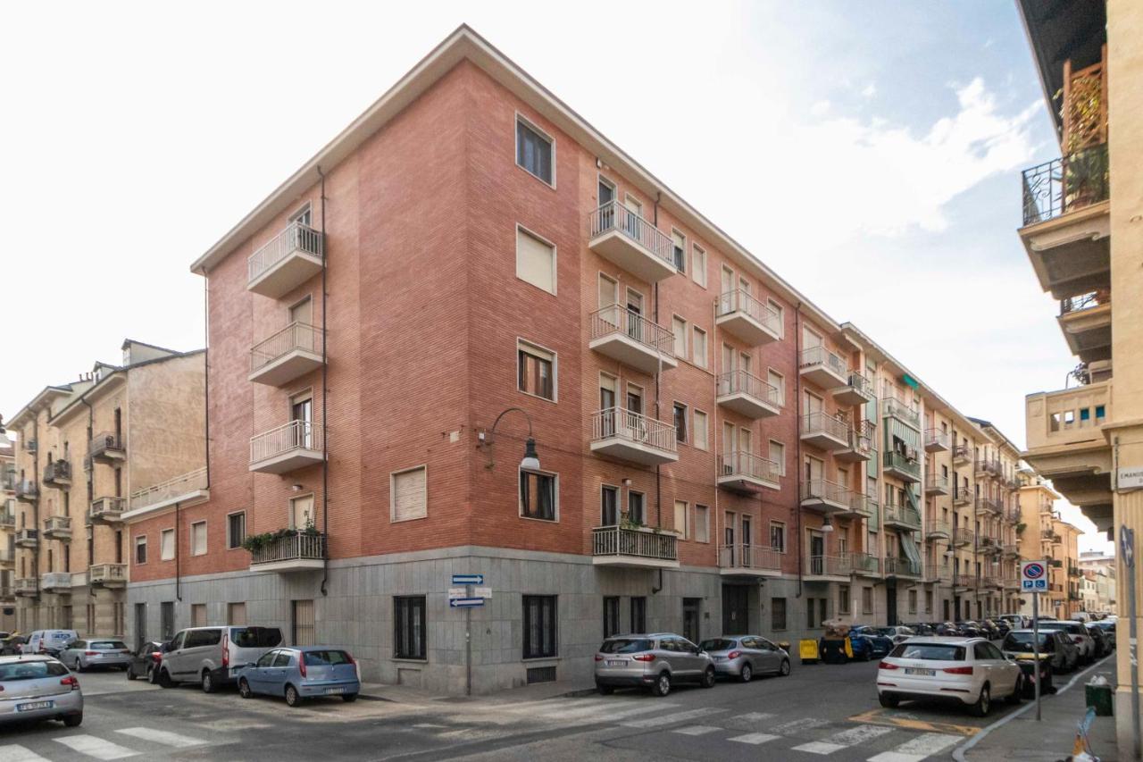 Cenisia District Perosa Roomy Flat Apartament Turyn
