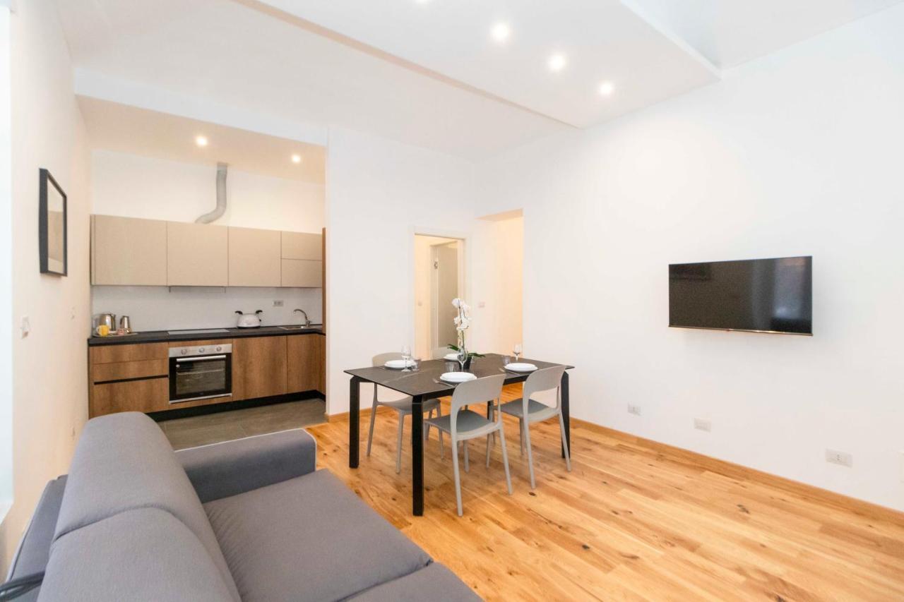 Cenisia District Perosa Roomy Flat Apartament *