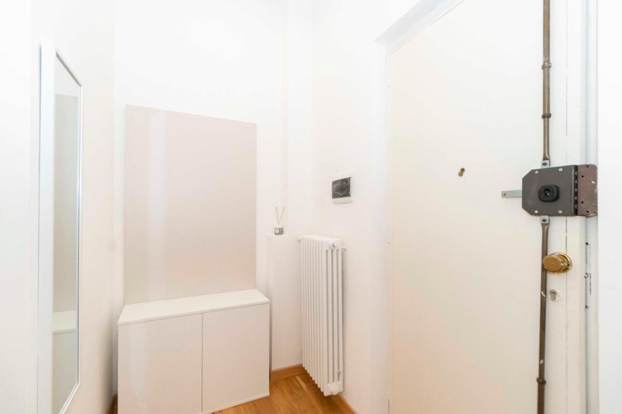 Apartament Cenisia District Perosa Roomy Flat