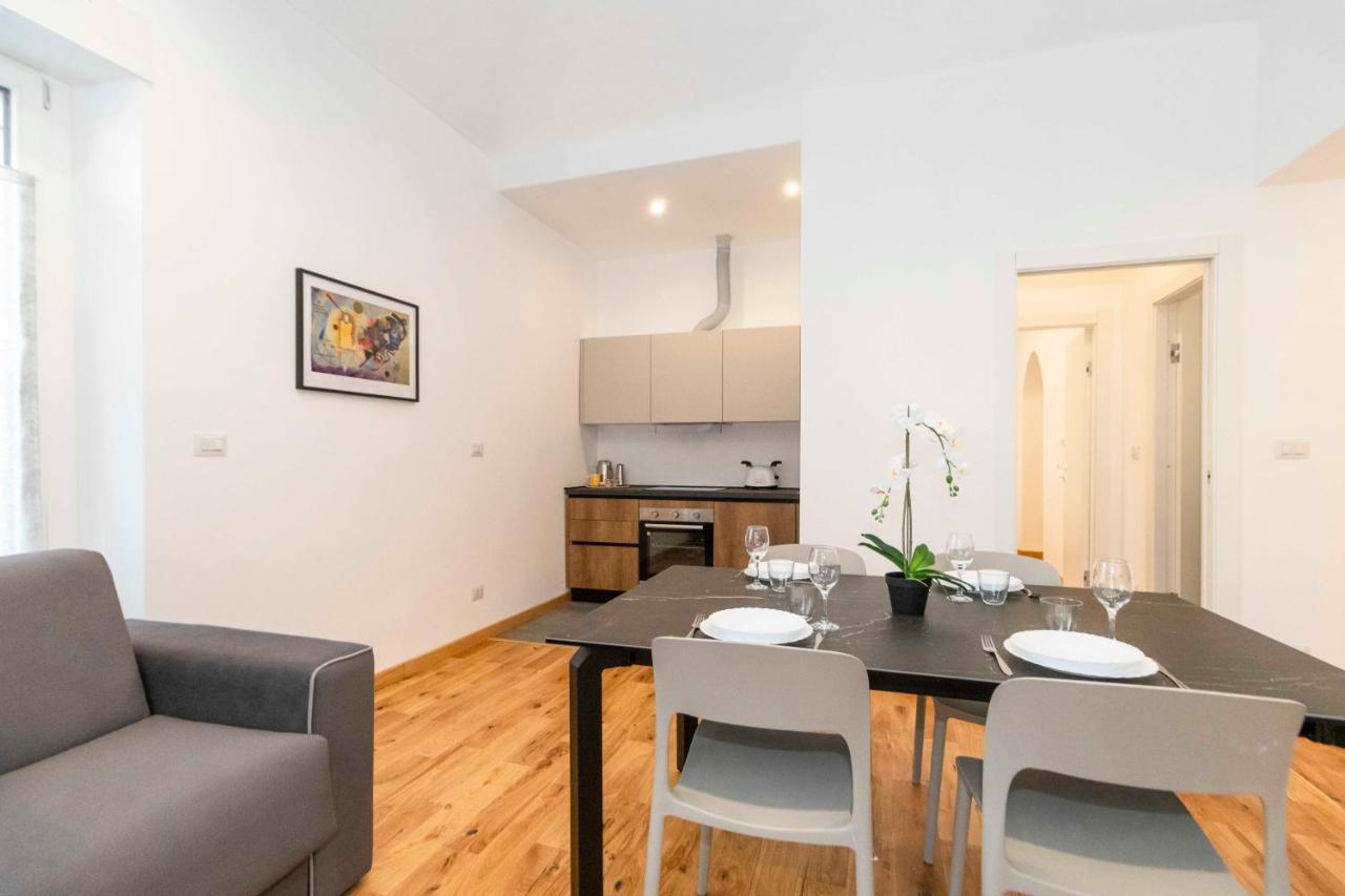 Cenisia District Perosa Roomy Flat Apartament Turyn